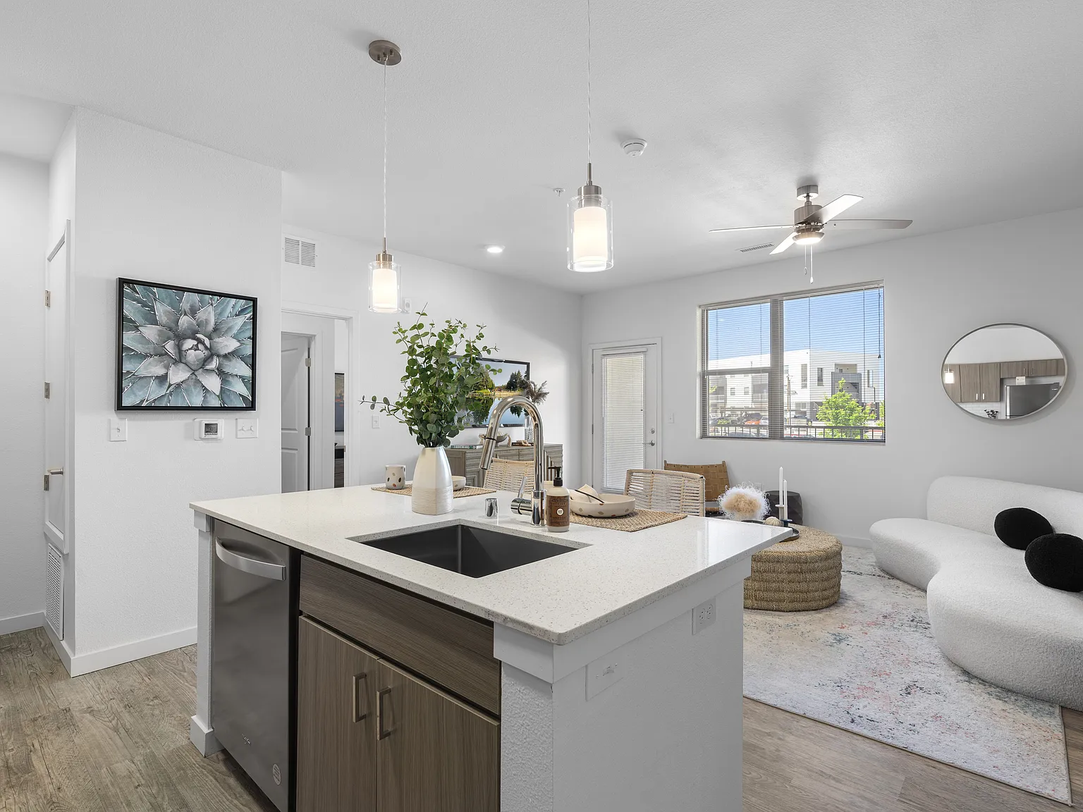 Cielo Luxury Living Apartments — Photo 3