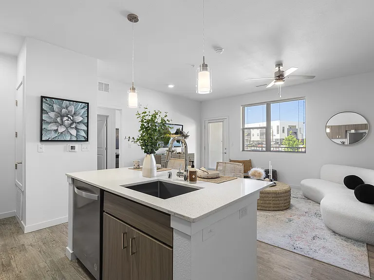 Cielo Luxury Living Apartments — Photo 3