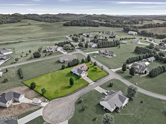 4th image of 300 Moores Way