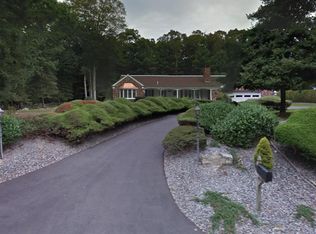 63 Alice St, Dartmouth, MA 02747
