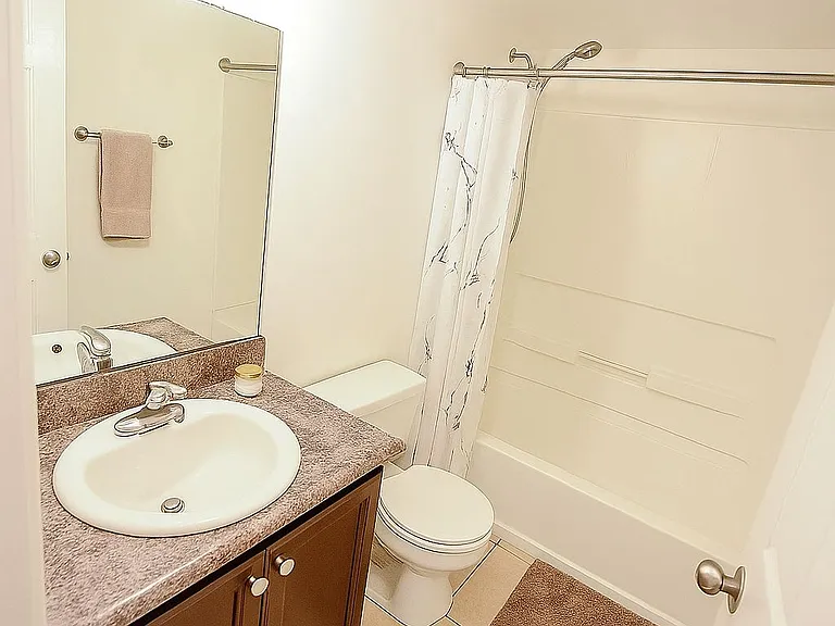 Pelican Pointe — Photo 23