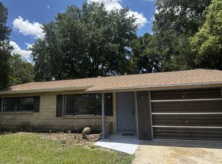 3 Lake Ct, Ocala, FL 34472