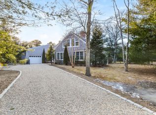 21 Smilin Jack Ln, East Falmouth, MA 02536