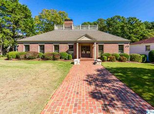 2110 Stratford Pl SE, Decatur, AL 35601