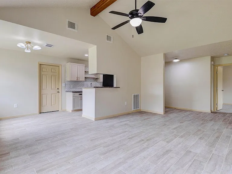 5319 Ridgestone St — Photo 6