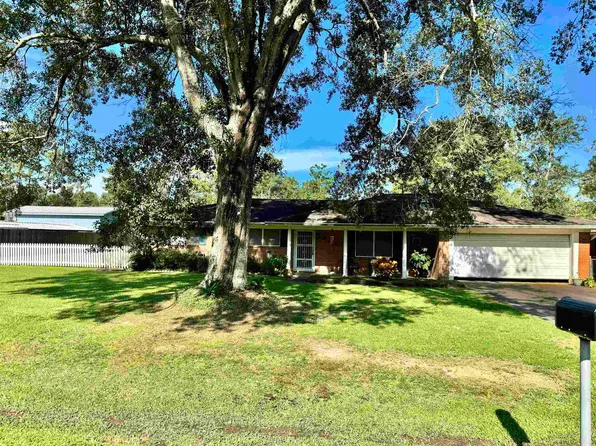 280 Smith St, Vidor, TX 77662