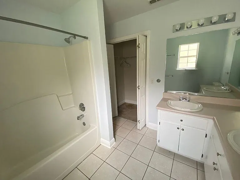 9166 Stonehenge Trl — Photo 21