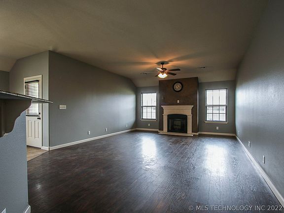5th image of 3244 S 206th East Pl