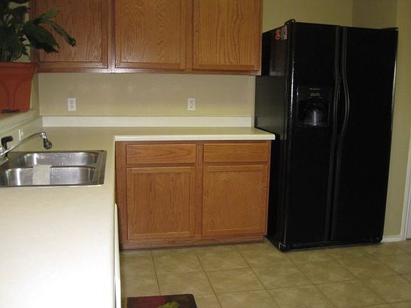 3rd image of 314 McCarthur Dr