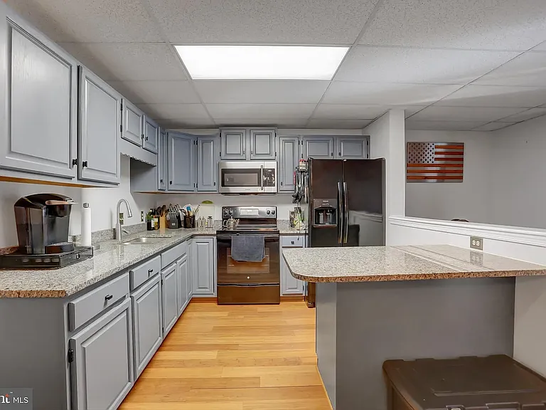 107 Hamilton Ave #107 — Photo 6