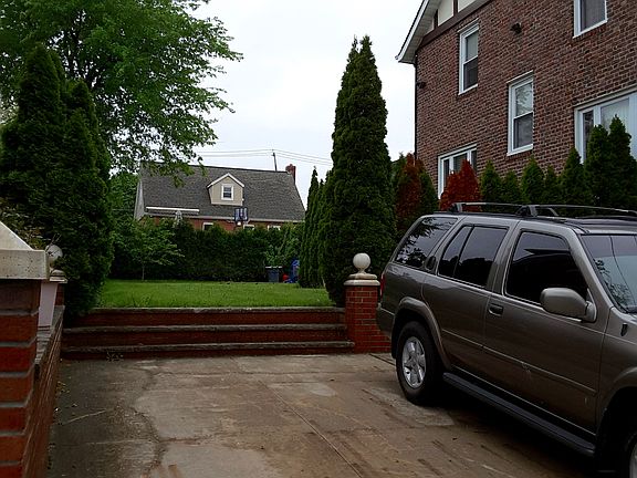 2nd image of 2411 Bouck Ave