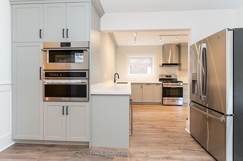 Toronto House for rent - 4 Bedrooms — photo 6