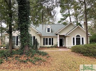 9 Myrtlewood Dr, Savannah, GA 31405