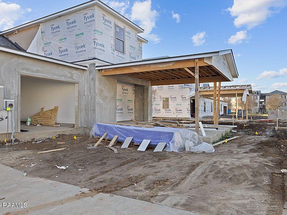 3rd image of 805 Broyles St #105