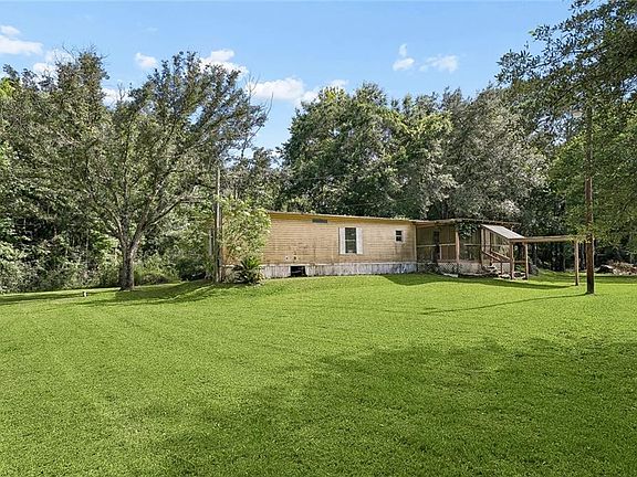 2nd image of 307 Tulip Dr