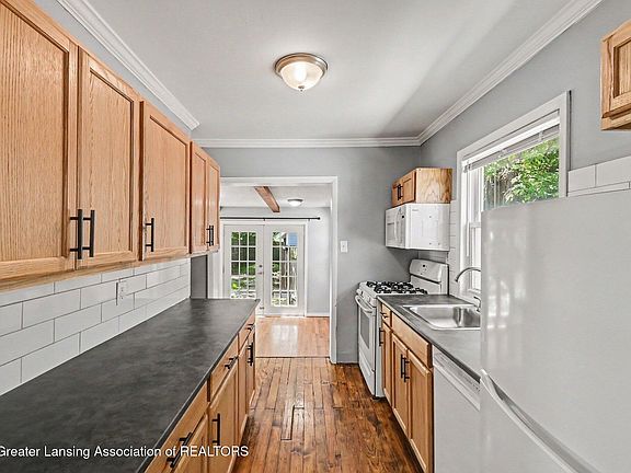 5th image of 1211 Alsdorf St