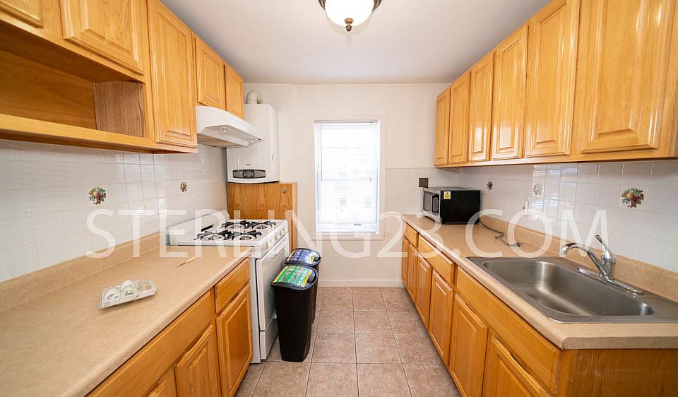 1st image of 2226 21st St #2