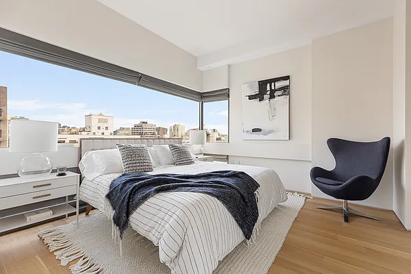 Sold by Compass | media 8