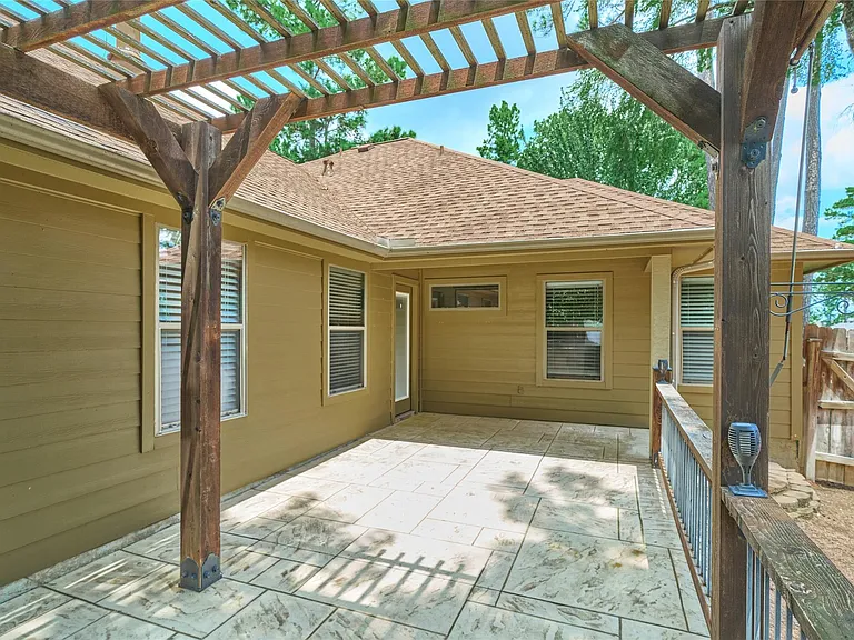 13613 Vail Dr — Photo 37