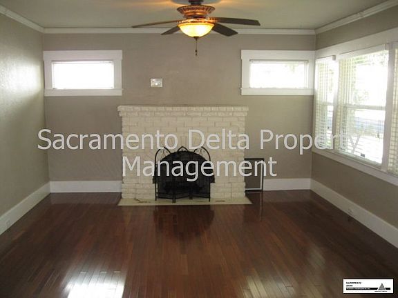 2nd image of 3330 T St Unit A