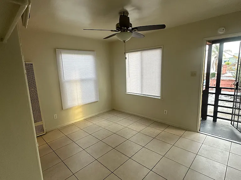 2749 Nebraska Ave #B — Photo 1