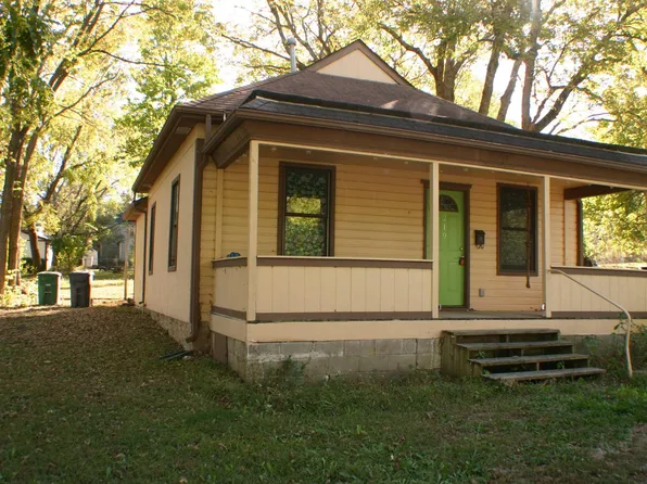 219 W Lincoln Ave, Burlingame, KS 66413