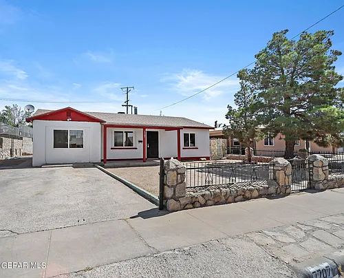 7707 Parral Dr Photo 1
