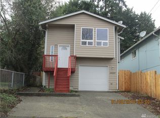 12207 1st Ave SW, Burien, WA 98146