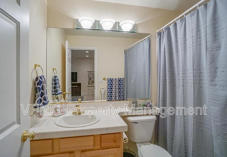 1810 SE 112th Pl — Photo 24