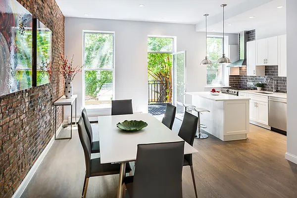 Rented by Compass | media 1
