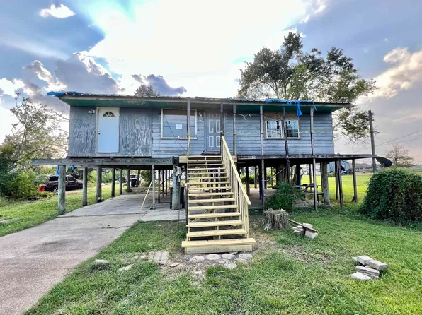 6623 Shrimpers Row, Dulac, LA 70353