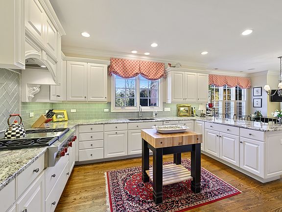 5th image of 2412 Fox Meadow Ln