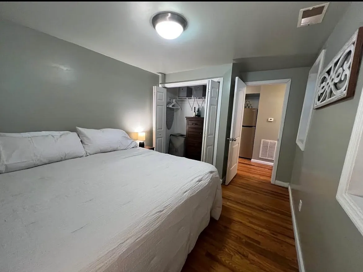 1 bed, $1,400 — Photo 3