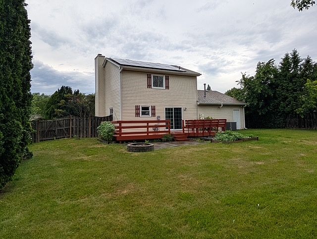 2nd image of 461 Candlewood Ct