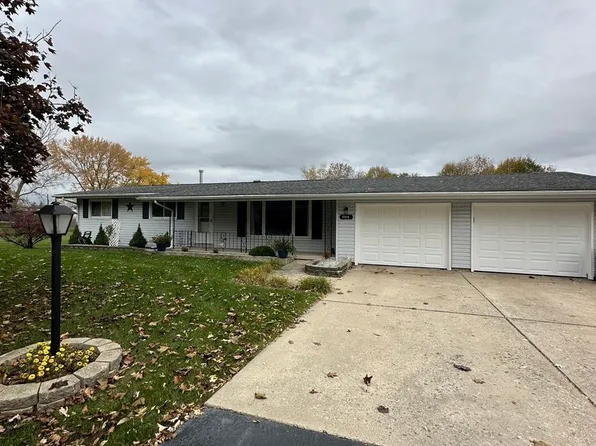 2315 Nan St, Aurora, IL 60502