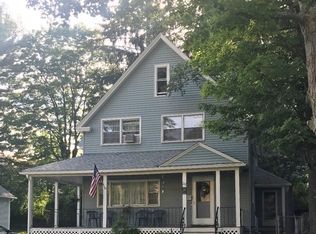 28 Cleveland Ave, Worcester, MA 01603