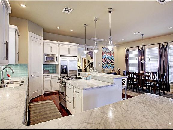 Kitchen towards entryway