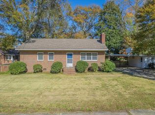 322 Bowers St, Royston, GA 30662
