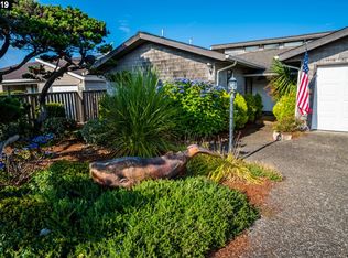 5645 El Circulo Ave, Lincoln City, OR 97367