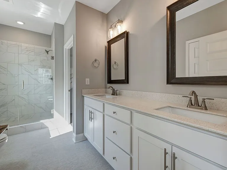 4000 Shadow Green Dr #4206 — Photo 13