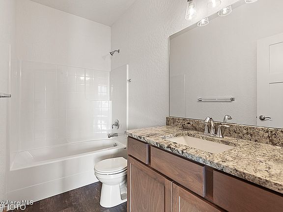 3rd image of 4425 E Davin Dr