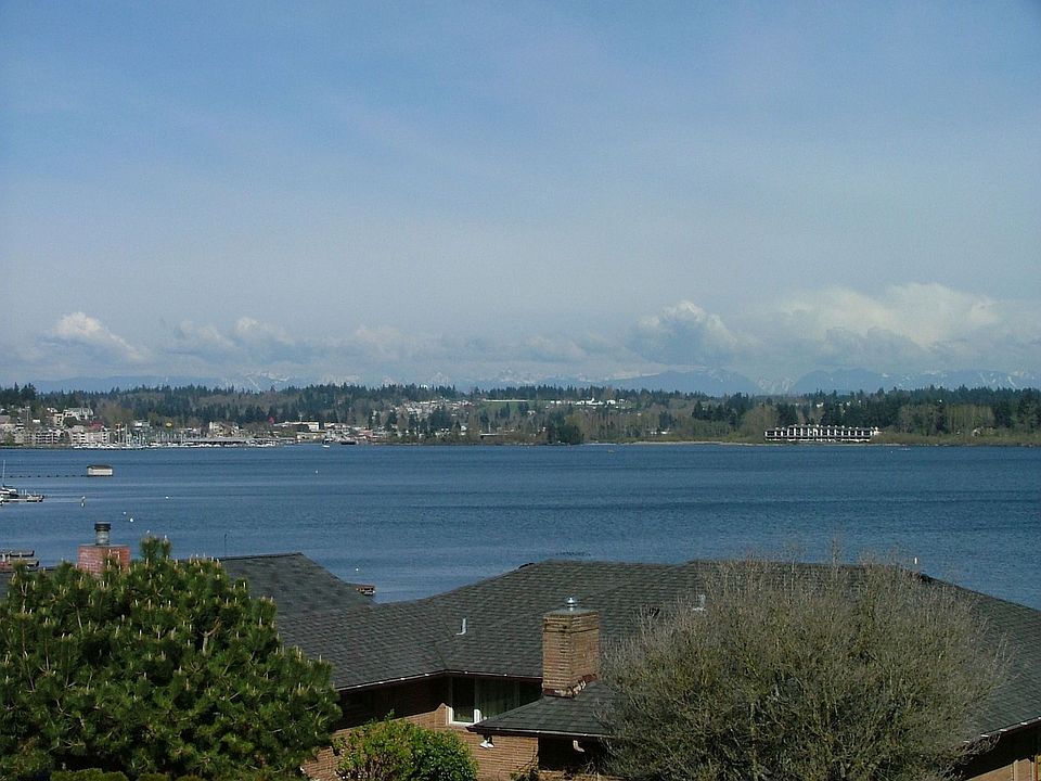 180 Degree Lake and Mtn View