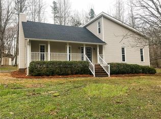 705 Talleyrand Rd, Greensboro, NC 27406