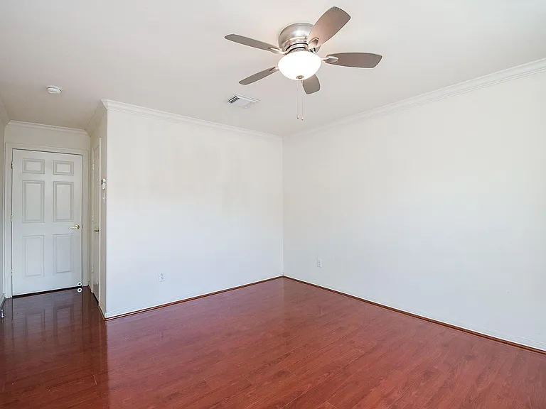 13646 Garden Grove Ct — Photo 25