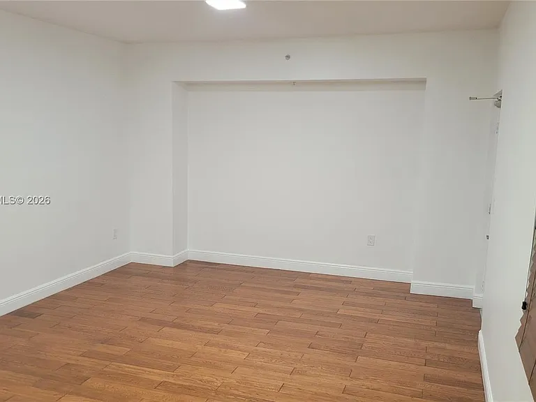 8430 SW 8th St #307B — Photo 4