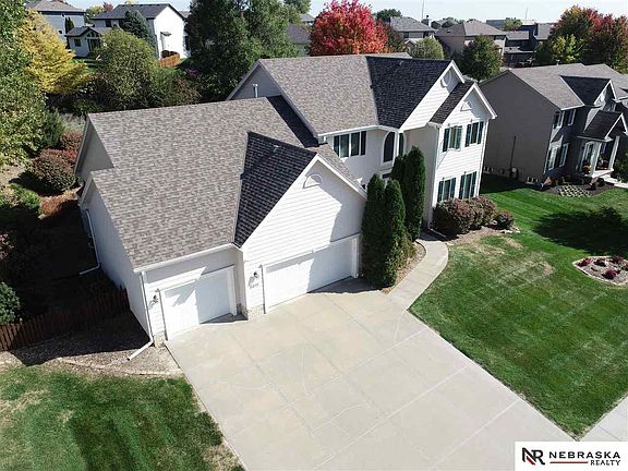 4th image of 6011 S 182nd Ave