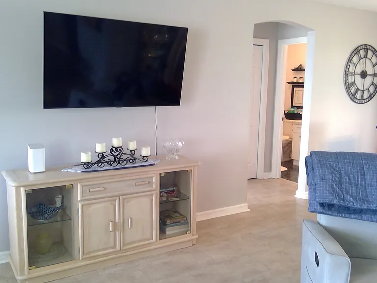 Bay Meadows Ln — Photo 7