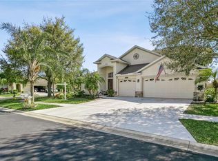 31612 Bearded Oak Dr, Zephyrhills, FL 33543