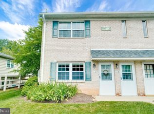 105 Hampstead Dr #105, Ambler, PA
