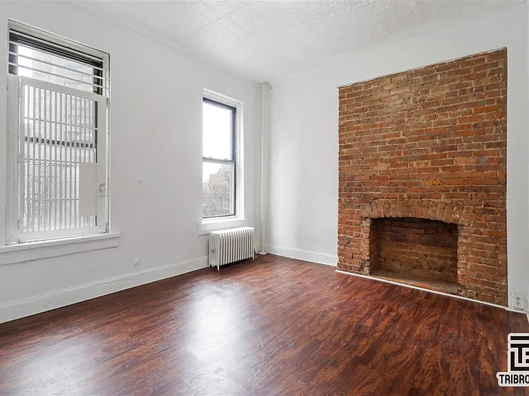 987 3rd Ave #3B — Photo 3